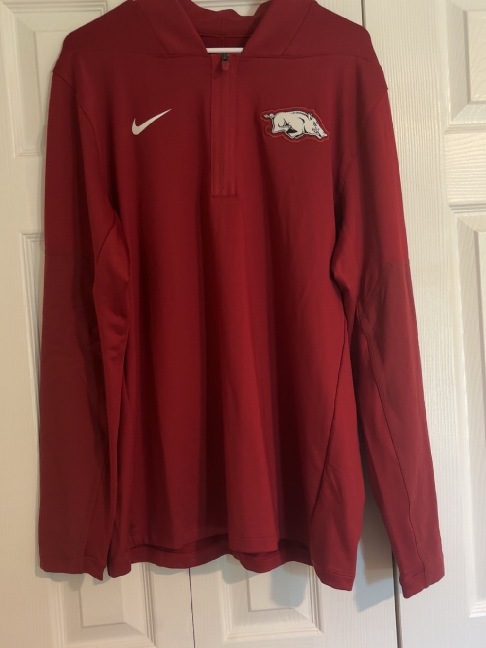 Nike Dri Fit Arkansas Razorbacks Red Quarter Zip Jacket size Large